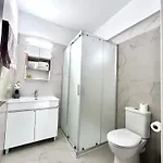 Apartment Finikoudes Nest 1 *