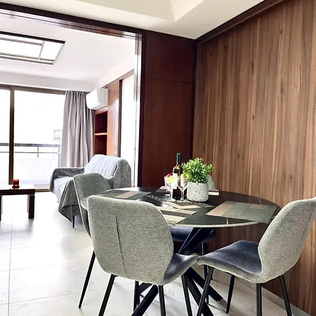 Finikoudes Nest 1 Appartement Larnaca